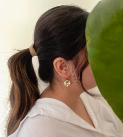 The Dangling Dreamscapes