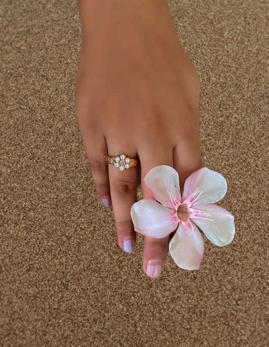 The Girl In The Garden