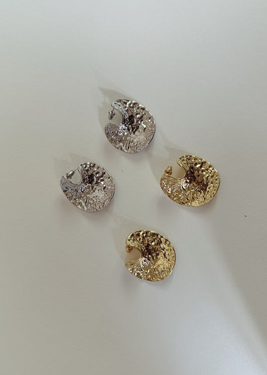 The Statement Teacups